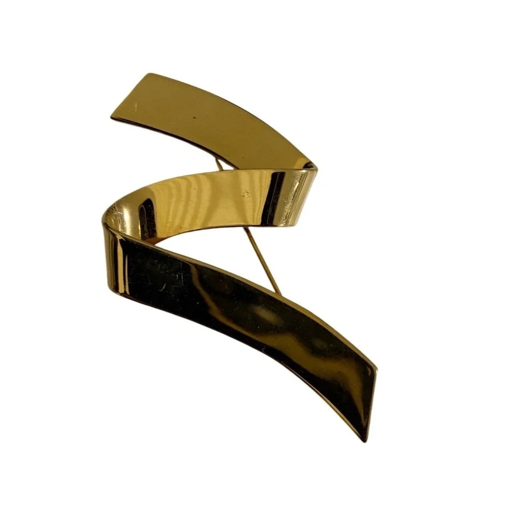 Monet Vintage‎ Gold Tone Ribbon Brooch Sculptural Wavy Abstract Modernist Pin